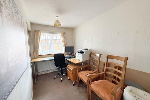 36 Clyde Avenue, Hebburn, NE31 2JW