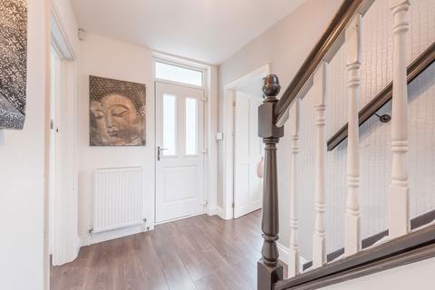 1 Heathlands Crescent, Sutton Coldfield, B73 5EP