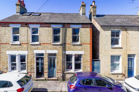 2 bedroom semi-detached house for sale, Cyprus Road, Cambridge CB1