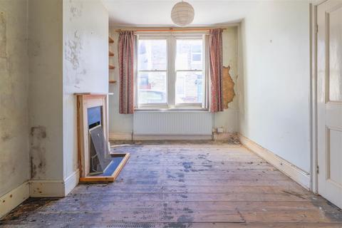 2 bedroom semi-detached house for sale, Cyprus Road, Cambridge CB1