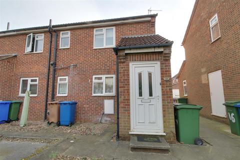2 bedroom flat for sale, Trinity Court, Grovehill Road, Beverley