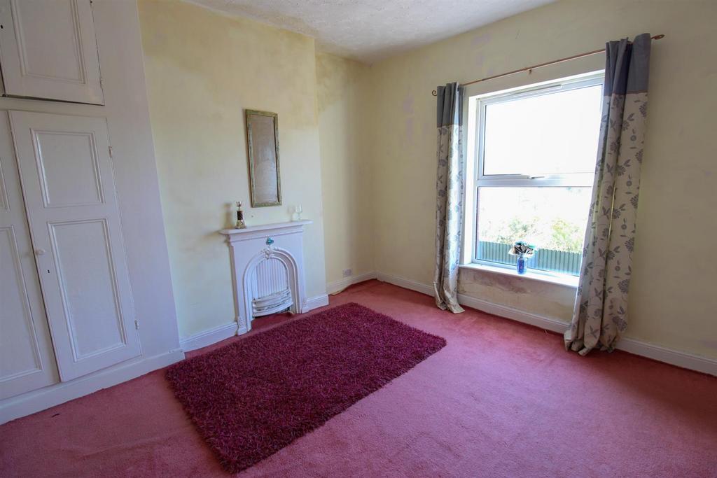 Bedroom 2.jpg