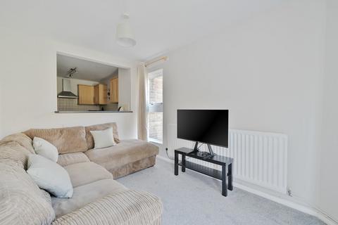 41 Chapel Fields, Godalming, GU7 2BX