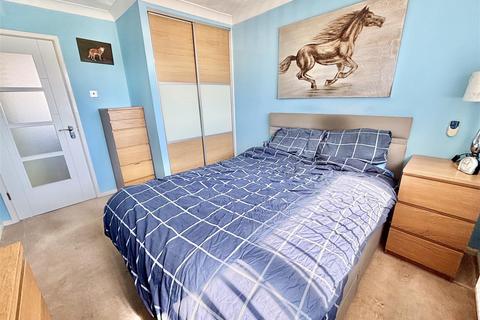 20 Dawkins Road, Hamworthy, Poole, BH15 4JD