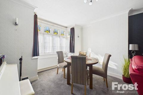 75 Helen Avenue, Feltham, TW14 9LA