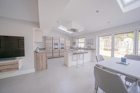 3 Arrow Close, Knowle, Solihull, B93 9JF