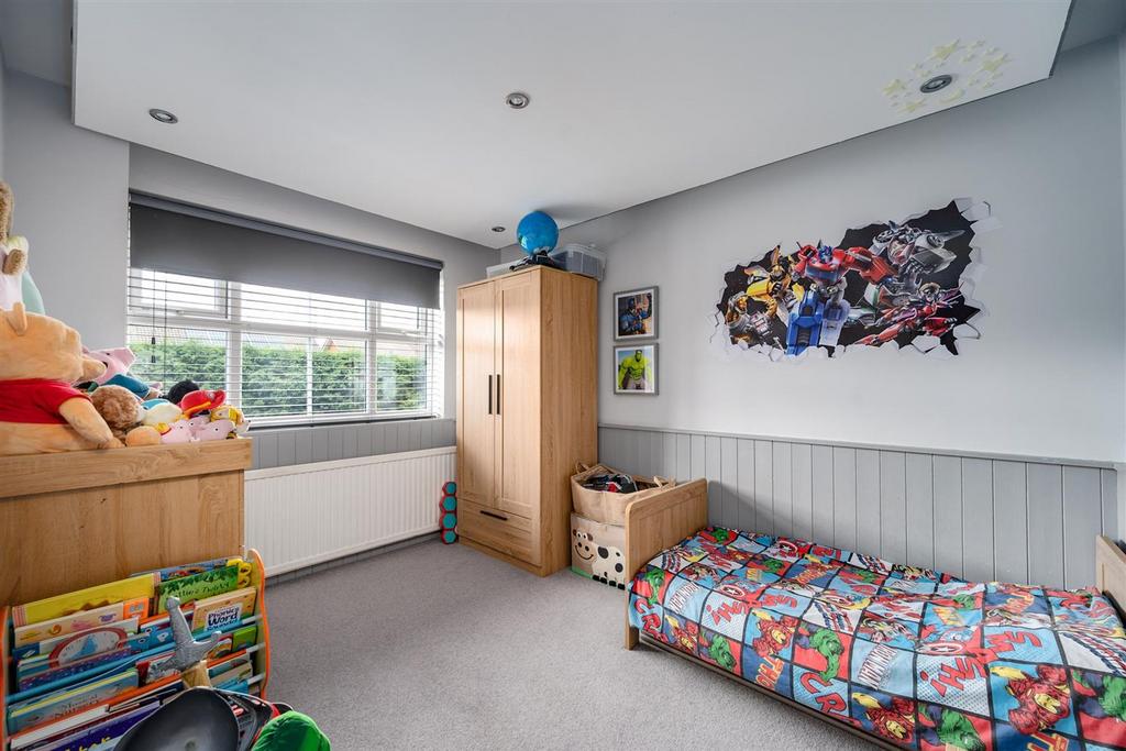 11 Bed 3.jpg