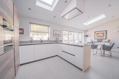 3 Arrow Close, Knowle, Solihull, B93 9JF