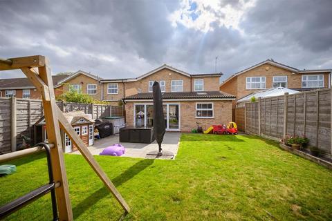 3 Arrow Close, Knowle, Solihull, B93 9JF