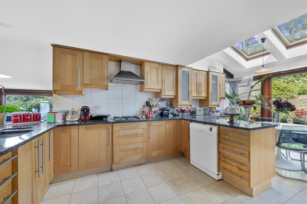 30 Cottenham Park Road,21.jpg