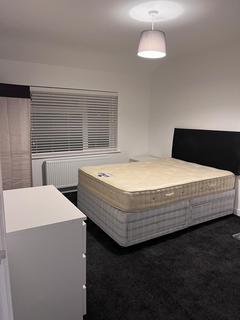 5 bedroom semi-detached house to rent, Bulan Road, Headington OX3