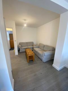 5 bedroom semi-detached house to rent, Bulan Road, Headington OX3