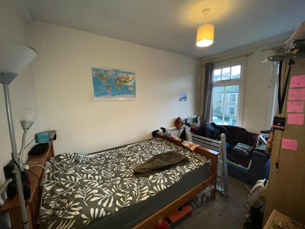 Bed 3