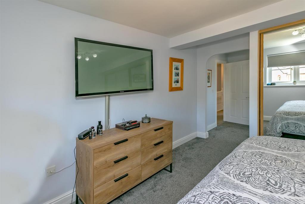  MG 9642 Master Bedroom.jpg