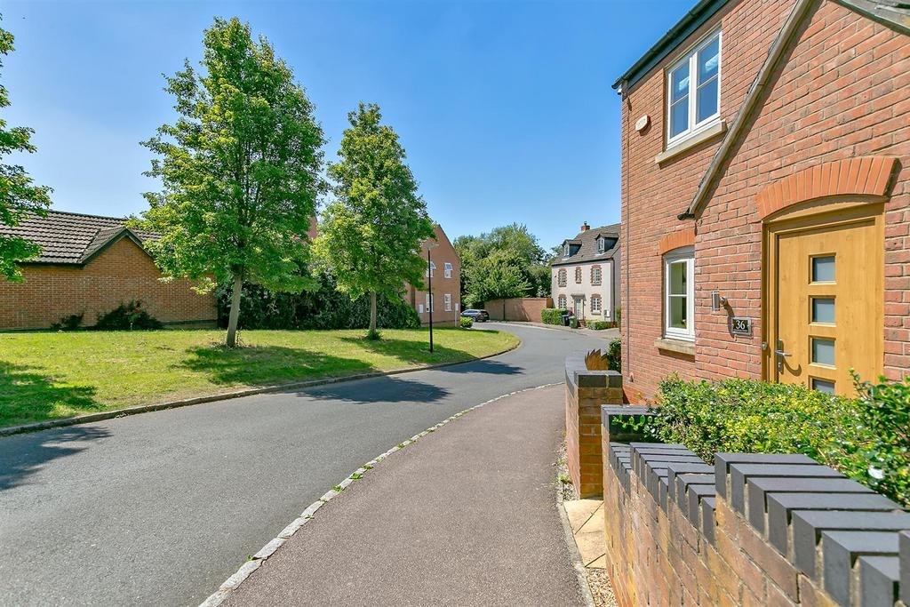 MG 9663 Street View.jpg