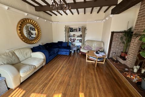 7 bedroom detached house for sale, 116 Codsall Road, Wolverhampton, WV6 9QJ