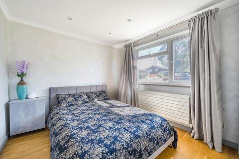 12 Wren Close, South Croydon, CR2 8SB