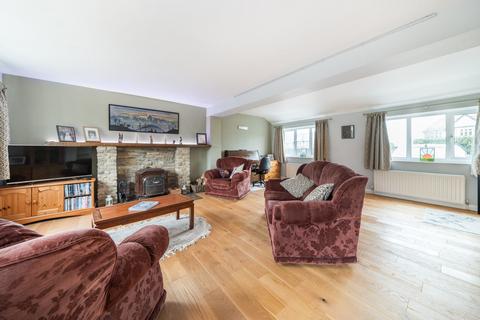 4 bedroom detached house for sale, Danes Road, Awbridge, Romsey, Hampshire, SO51