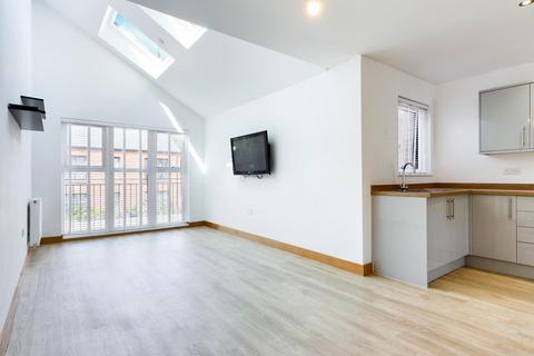 3 bedroom townhouse for sale, Langdon Road, Swansea, SA1