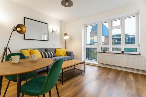 52 Wiltshire Close, London, SW3 2NT