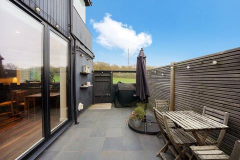 17 Spa Hill, London, SE19 3TW