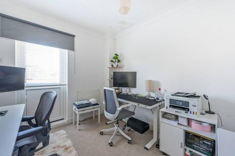 2 bedroom flat for sale, Charnwood Gardens, Docklands, London, E14