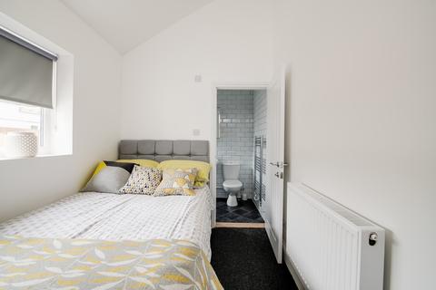 7 bedroom house of multiple occupation to rent, Queens Road, Portsmouth PO2