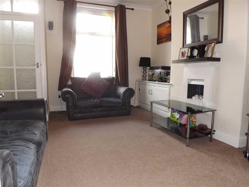 Oak Street, Burnley, Lancashire 2 bed terraced house £49,995