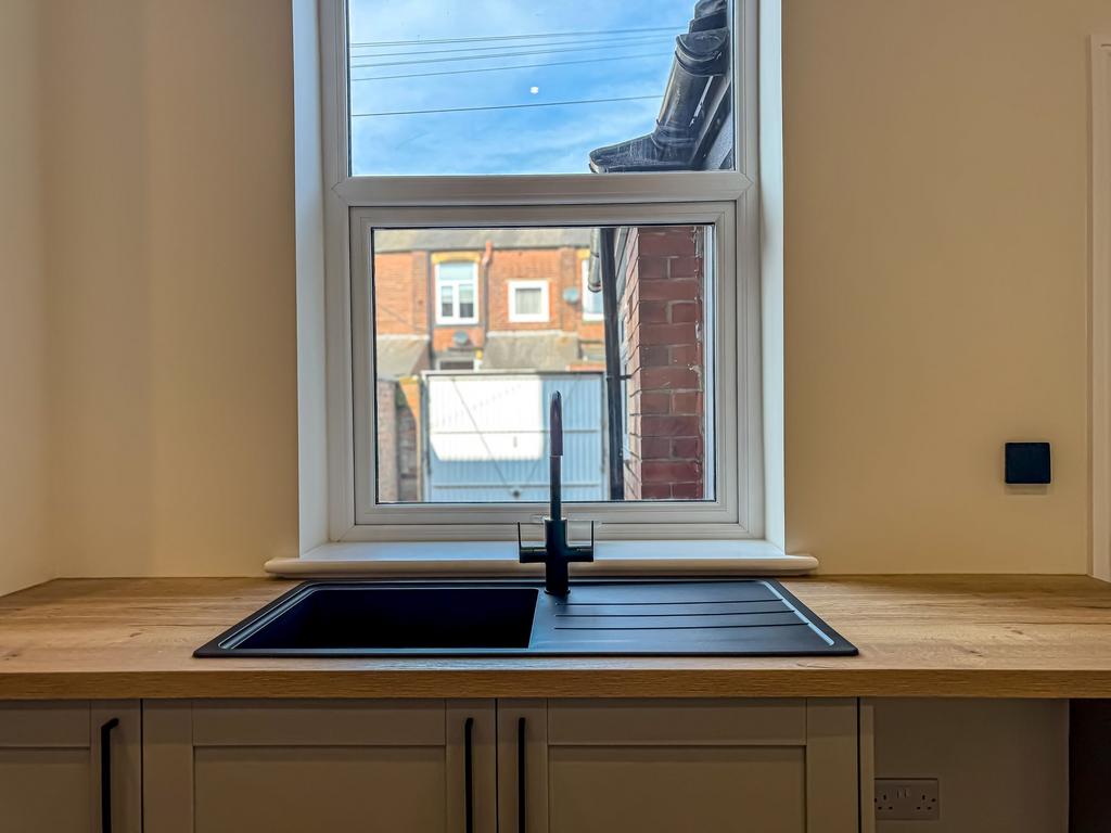 Dining kitchen