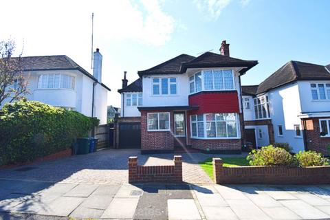 4 bedroom detached house for sale, Talbot Crescent, London