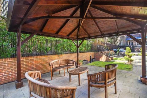 1 bedroom apartment for sale, Springhill House, Willesden Lane, London