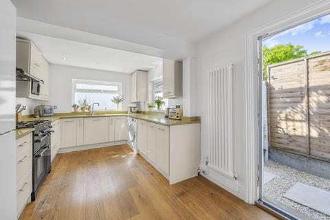37 Whateley Road, London, SE22 9DE
