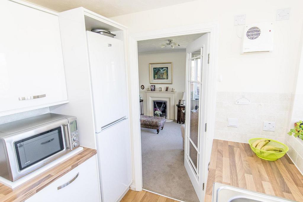 (Kitchen Photo Two)