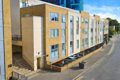 2 bedroom flat for sale, Cotterells, Hemel Hempstead HP1