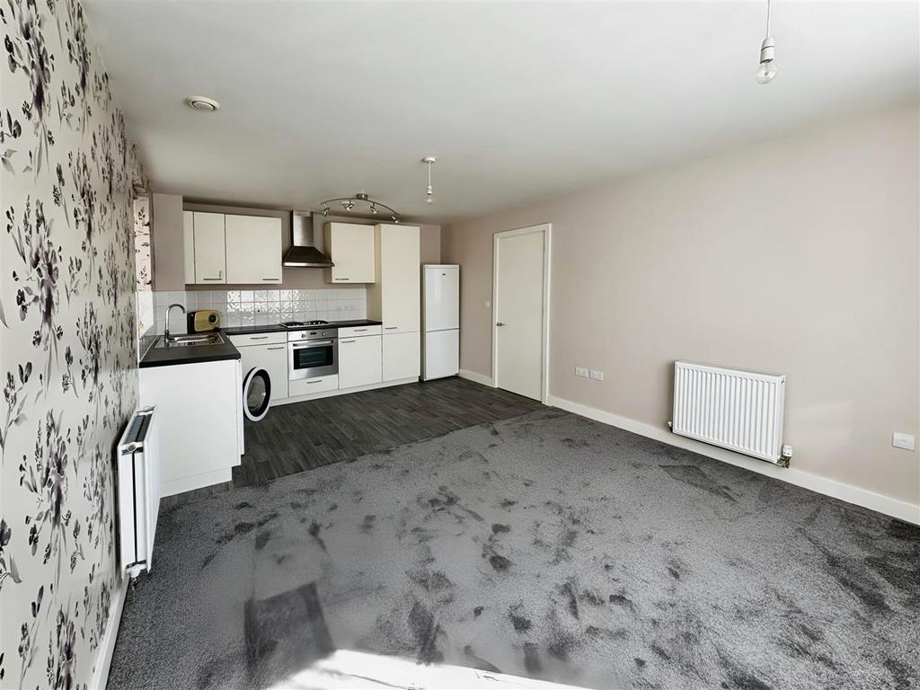 11897baf-Livingg.Kitchen 201.jpg