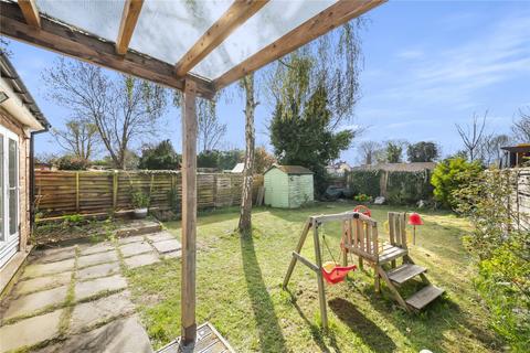 37 Barnfield, Iver, SL0 0AL
