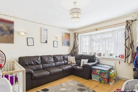 3 bedroom terraced house for sale, Linley Drive, Ore, Hastings, TN34
