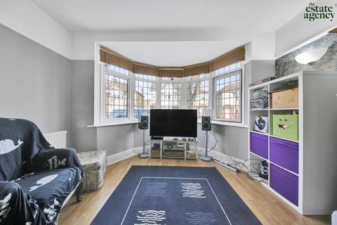 50 Queens Grove Road, London, E4 7BT