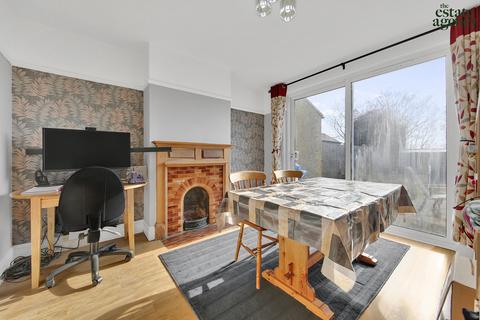 50 Queens Grove Road, London, E4 7BT