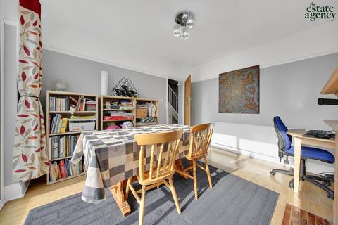 50 Queens Grove Road, London, E4 7BT