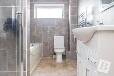 2 bedroom maisonette for sale, South Primrose Hill, Chelmsford, Essex, CM1