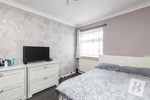 2 bedroom maisonette for sale, South Primrose Hill, Chelmsford, Essex, CM1