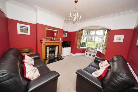 3 bedroom semi-detached house for sale, Elm Avenue, Hull