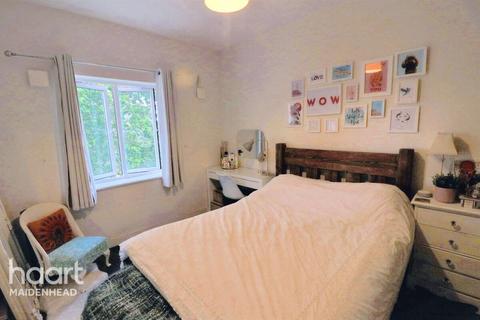 undefined, Grenfell Road, Maidenhead