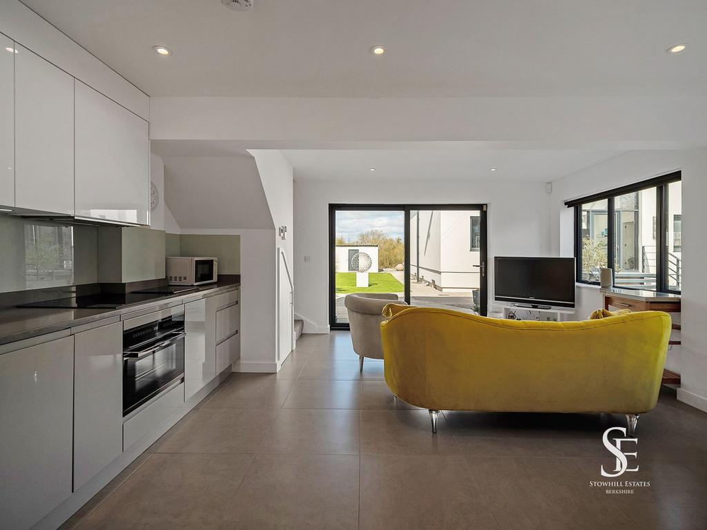 Annexe Living Area / Kitchen