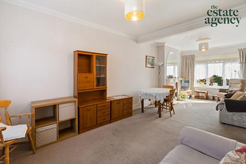 20 Gunners Grove, London, E4 9SS