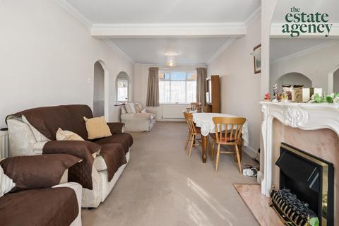 20 Gunners Grove, London, E4 9SS
