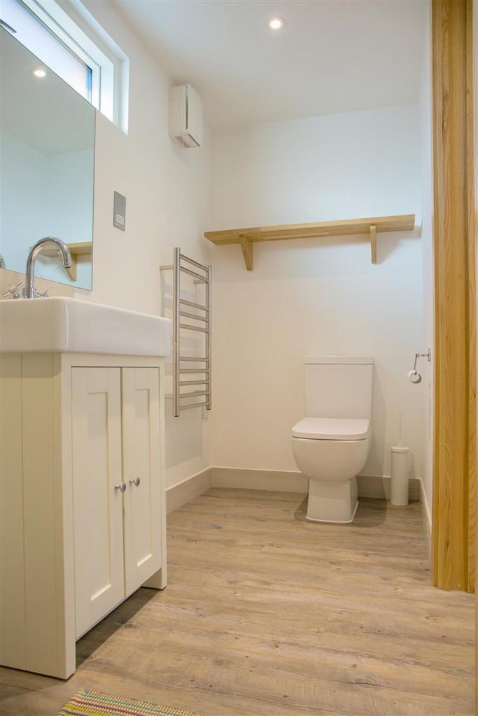 Bath.jpg