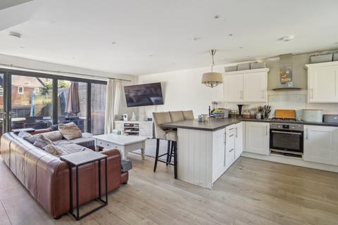 3 bedroom semi-detached house for sale, Sussex Close, Chalfont St Giles HP8