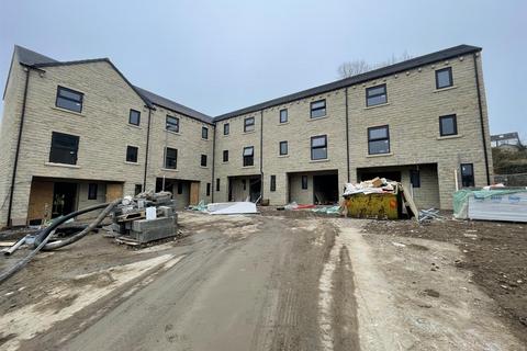 Kinder Close, Bradford BD13